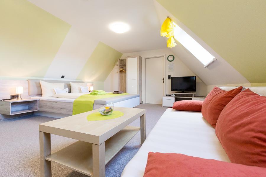 Kraeuterhotel Garni Zur Klostergrotte Nohra  Εξωτερικό φωτογραφία