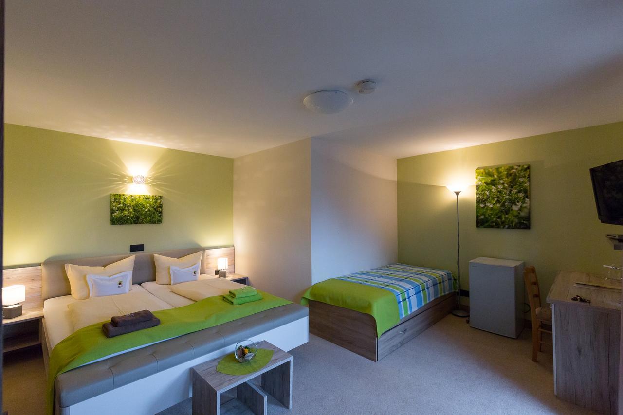 Kraeuterhotel Garni Zur Klostergrotte Nohra  Εξωτερικό φωτογραφία