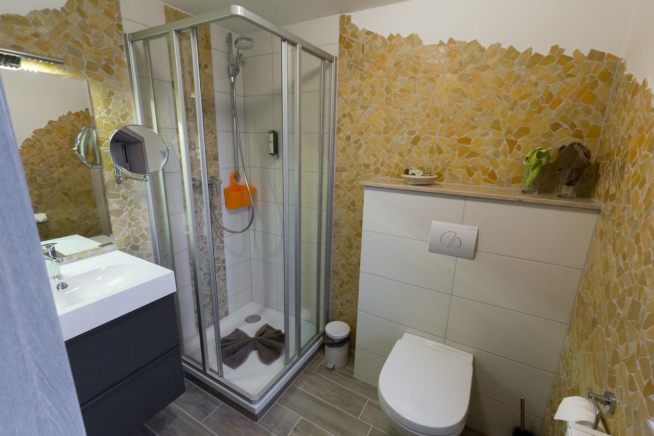 Kraeuterhotel Garni Zur Klostergrotte Nohra  Εξωτερικό φωτογραφία