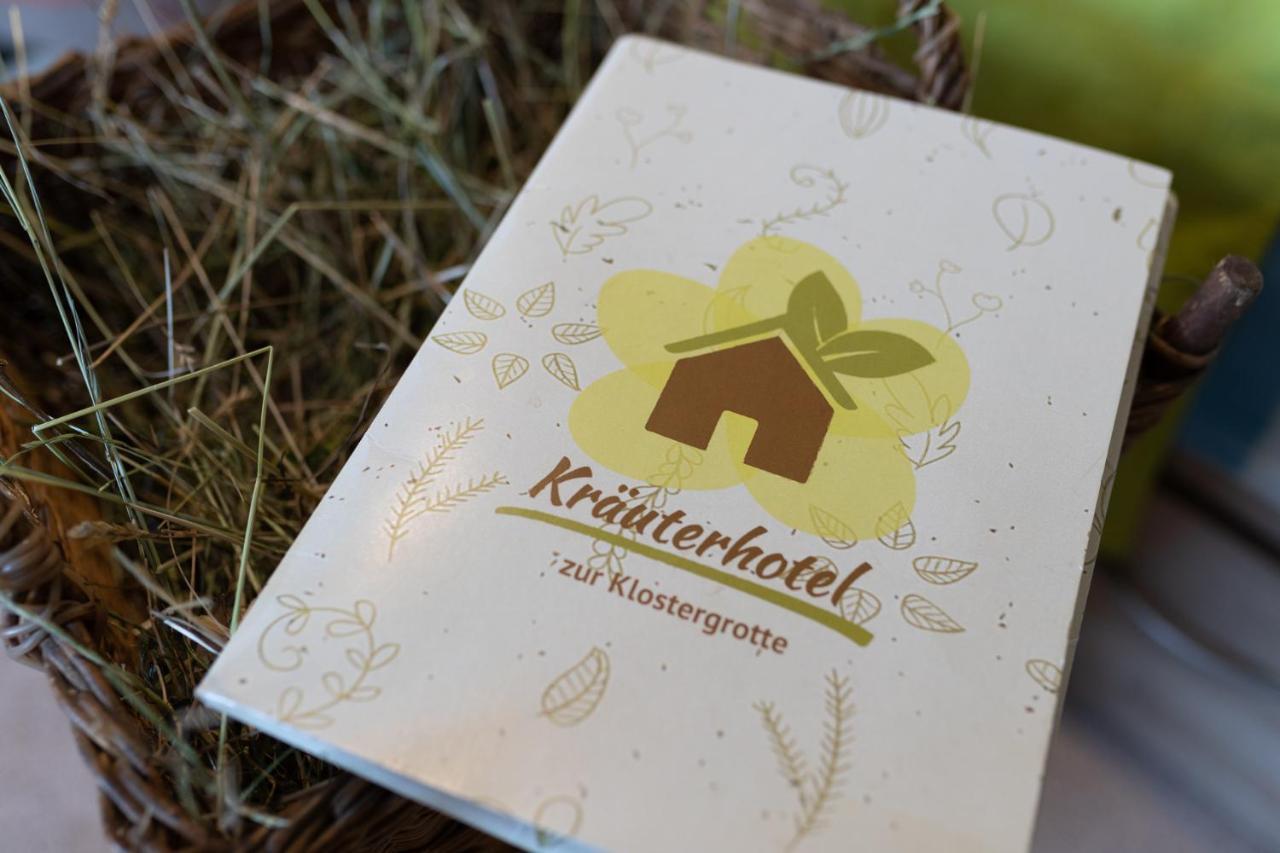 Kraeuterhotel Garni Zur Klostergrotte Nohra  Εξωτερικό φωτογραφία
