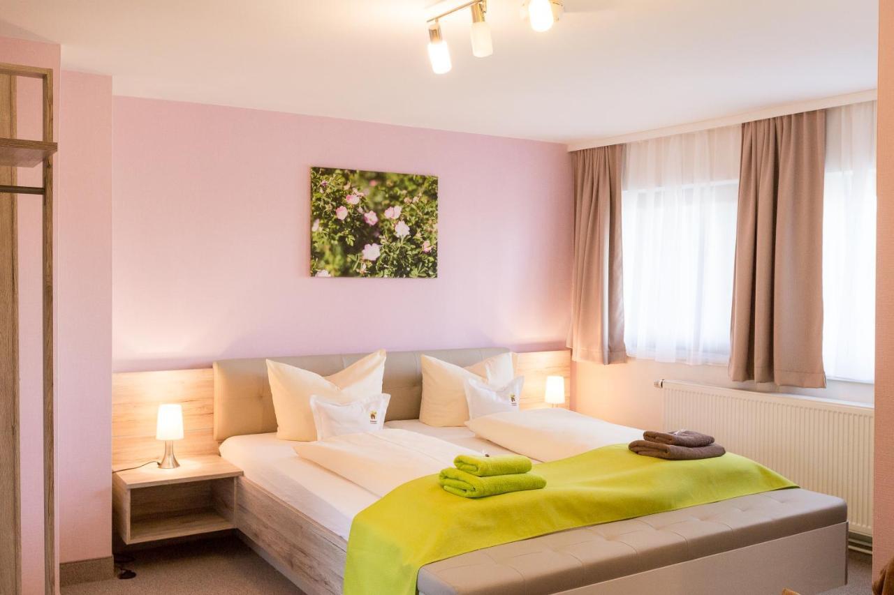 Kraeuterhotel Garni Zur Klostergrotte Nohra  Εξωτερικό φωτογραφία