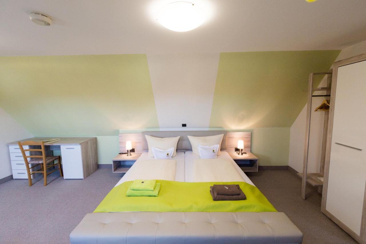 Kraeuterhotel Garni Zur Klostergrotte Nohra  Εξωτερικό φωτογραφία